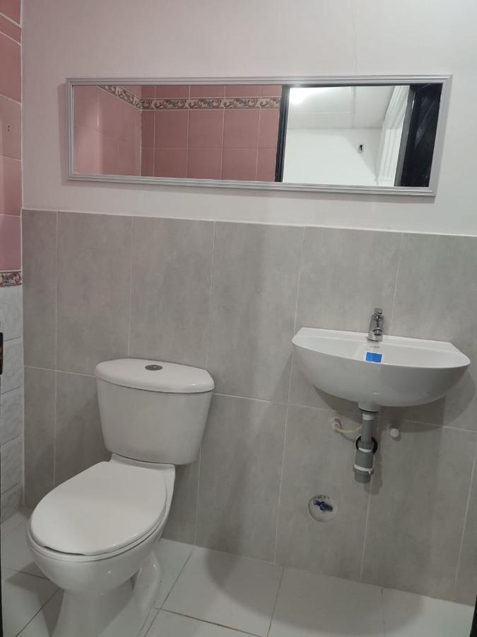 Yosu Hostal Риоача Экстерьер фото